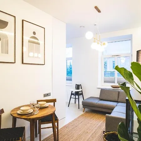 Old Town Apartment